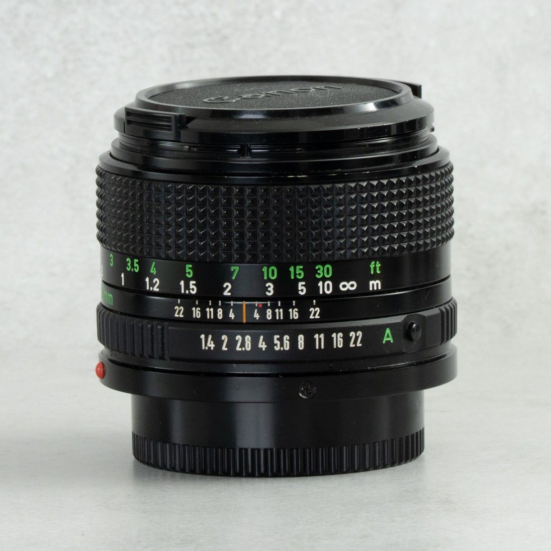 美品 Canon New FD 50mm F1.4 単焦点 オールドレンズ