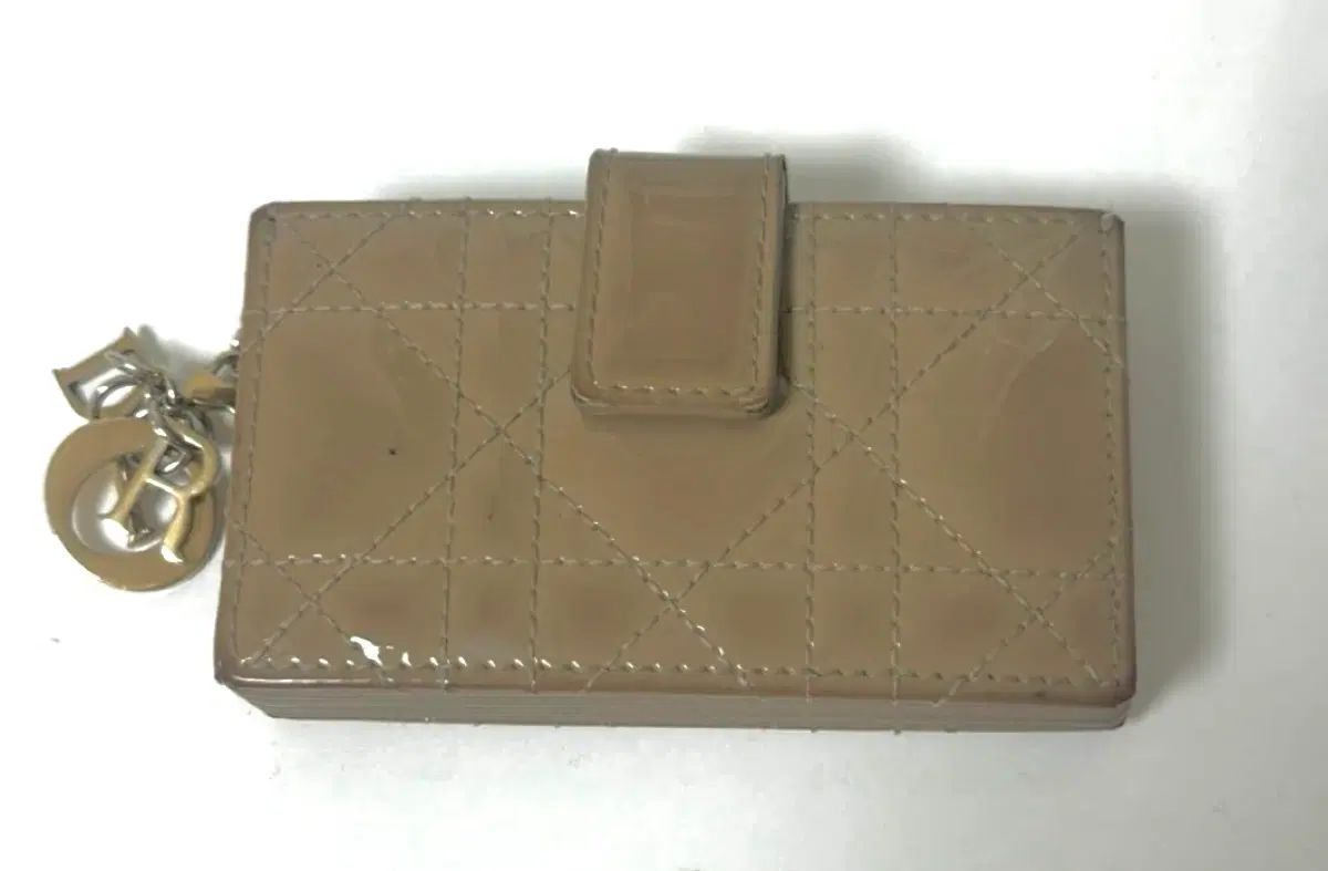 ディオール レディ 財布 ベージュ