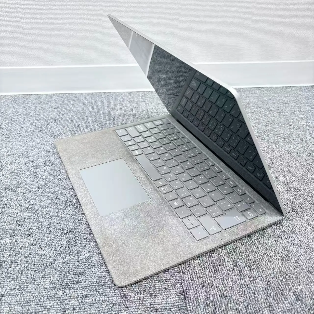 Microsoft Surface Laptop Go2 Corei5-1135G7 第11世代 メモリ8GB