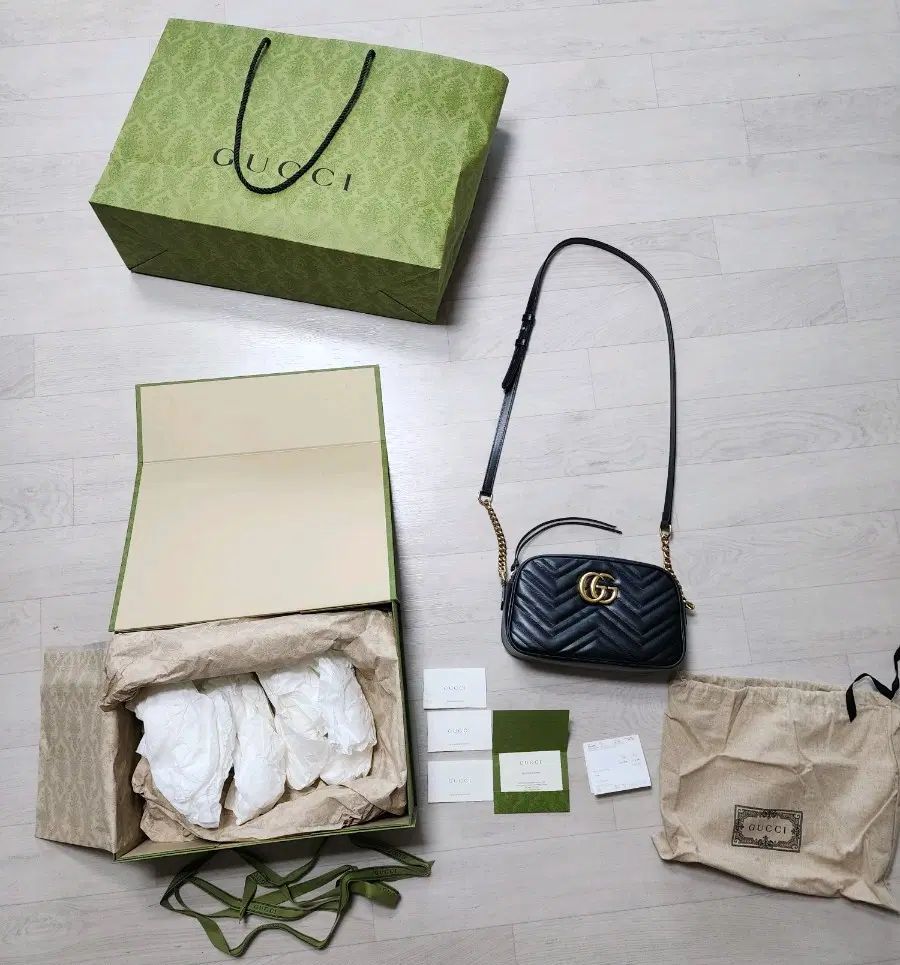 GUCCI グッチ GG マーモント マトラッセ ショルダーバッグ 447632