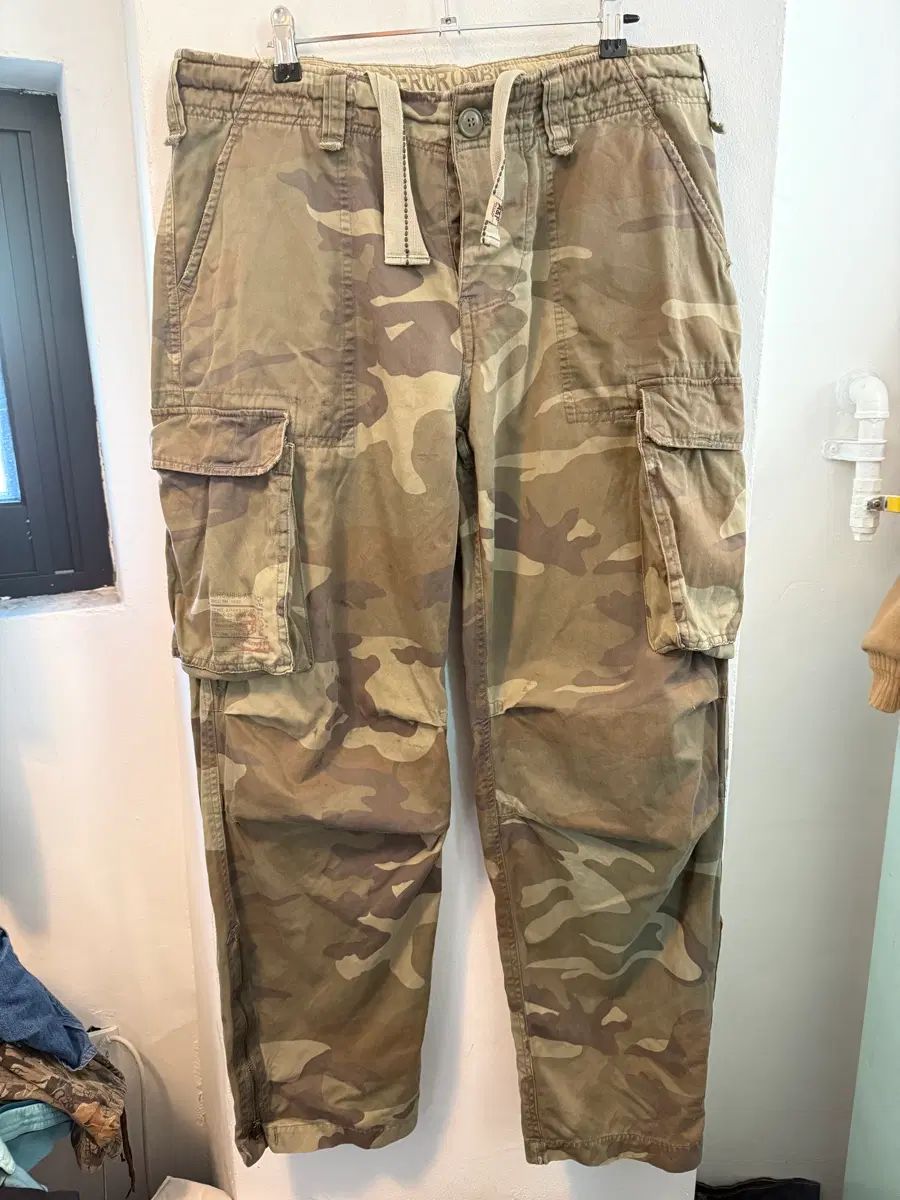 Abercrombie u0026 Fitch ミリタリー カモ カーゴパンツ M 34