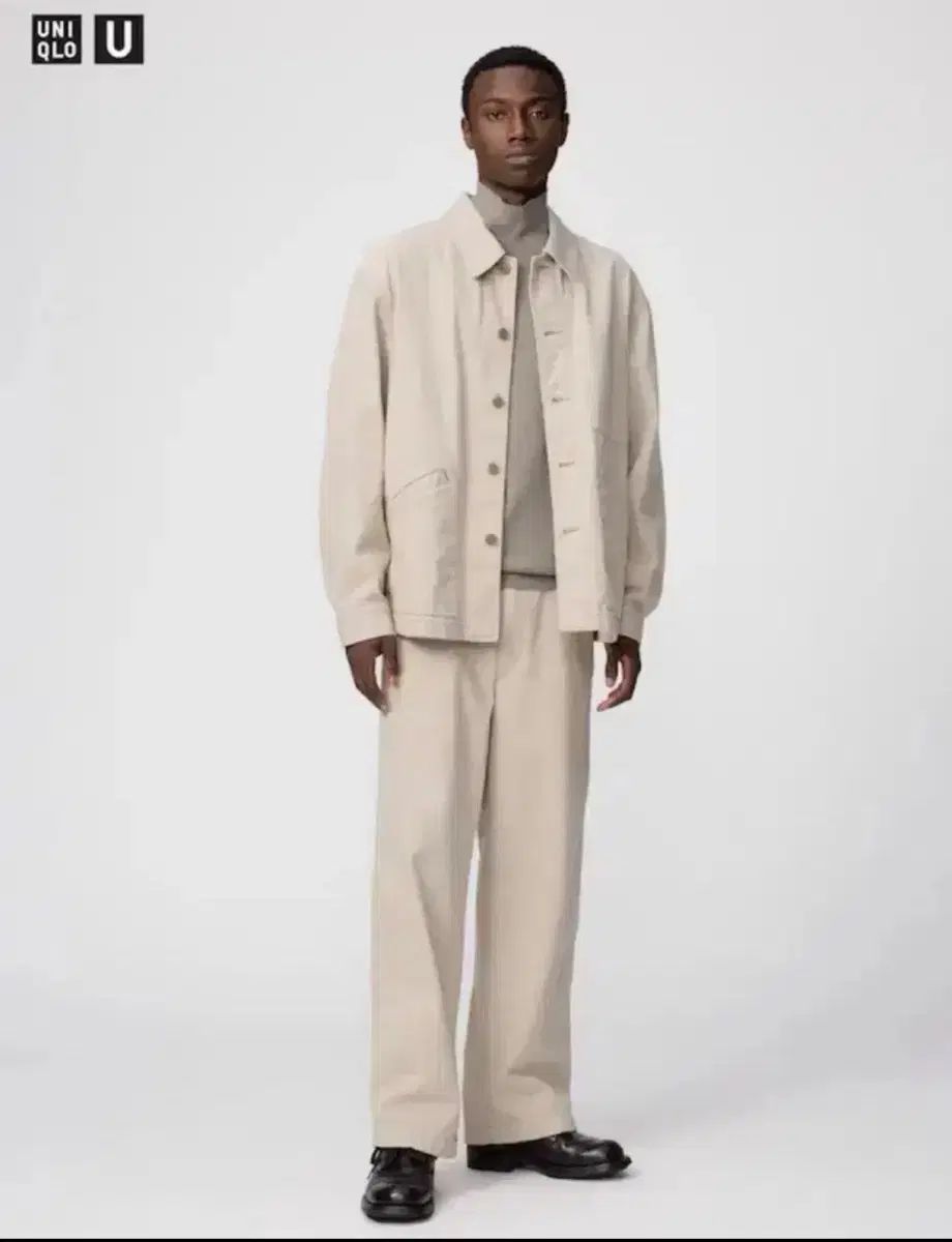 33 UNIQLO U カラージーン ナチュラル 6,103円