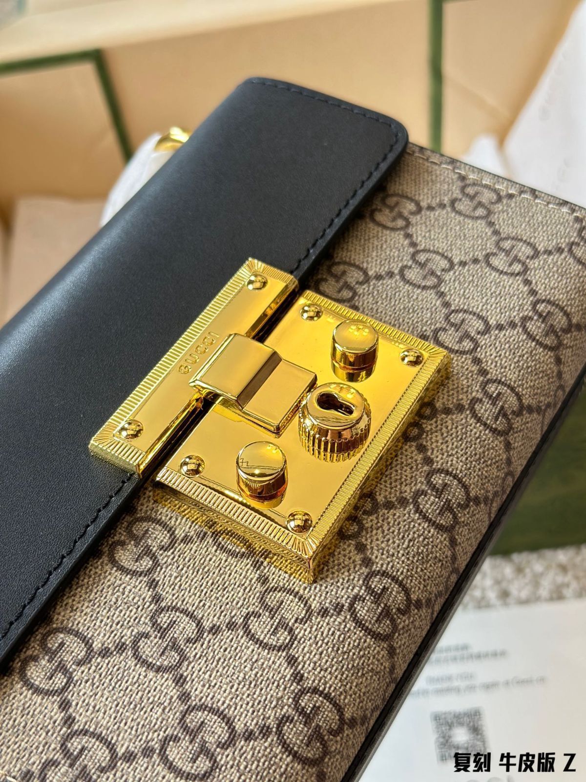 【今日特価】Gucci Padlock Small Square Bag - グッチ パドロック 小さな角バッグ?高級感溢れるクラシックな小牛皮バッグ?送料無料