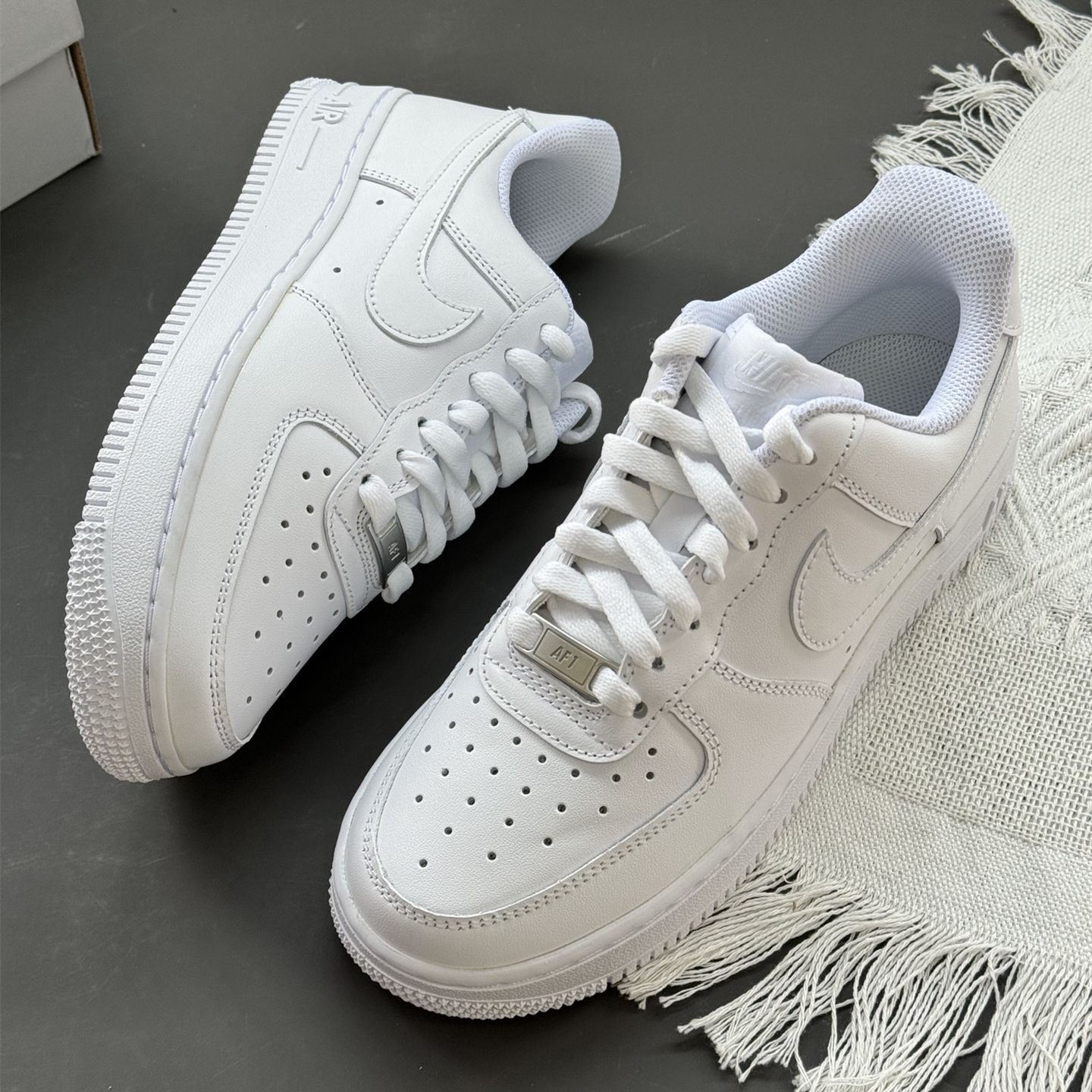 NIKE AIR FORCE 1 '07 ナイキ エア フォース 1 '07 メンズ スニーカー ローカット WHITE/WHITE ホワイト