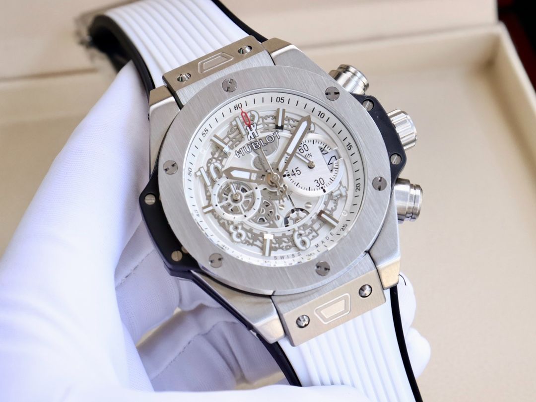 ご購入大歓迎です 新品 HUBLOT腕時計 未使用 自動巻き｜本日限定特価｜新品未使用