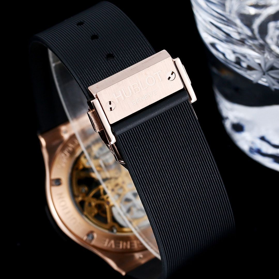 [Hublot] ビッグバン ウルトラスリムスケルトン - 専用ケース・カード・袋付き｜本日限定特価｜新品未使用