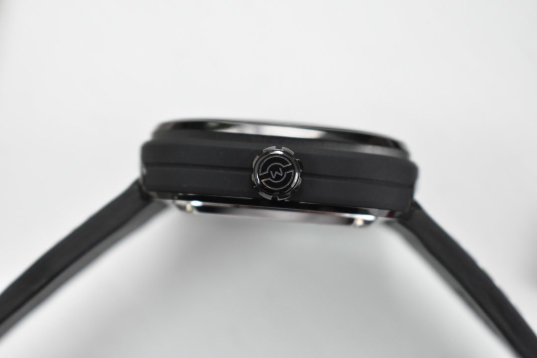 SEVENFRIDAY セブンフライデー M3/01｜宇宙船インスパイアデザイン｜NFC認証付き/実物撮影新品未使用