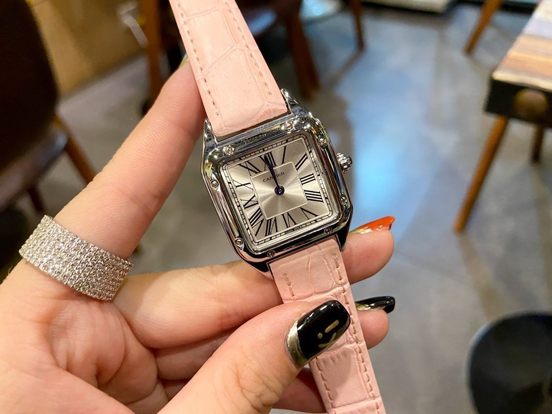 今日特価！Cartier【?地?】Santos-Dumont 超薄杜蒙シリーズ腕時計