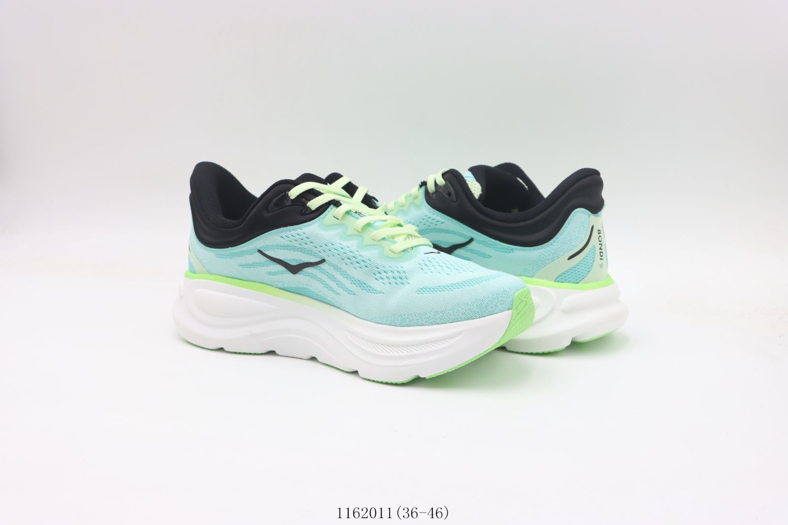 【今日特価】HOKA ONE ONE ランニングシューズ ブルーブラック 1162011