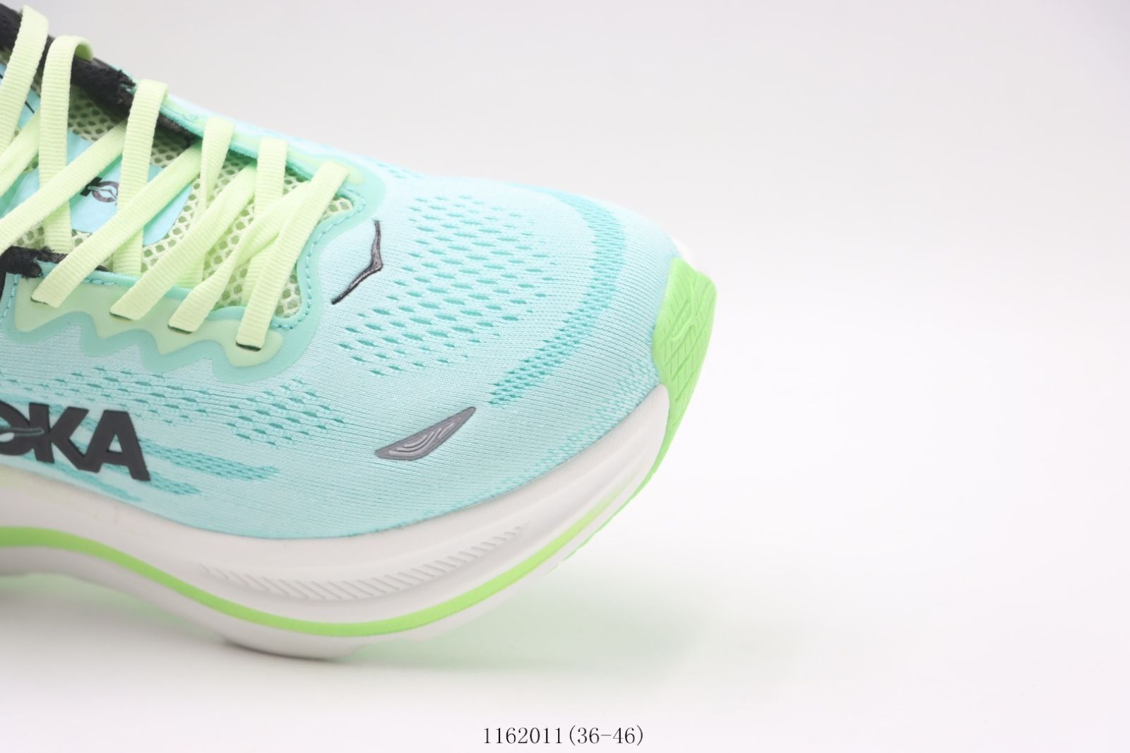【今日特価】HOKA ONE ONE ランニングシューズ ブルーブラック 1162011