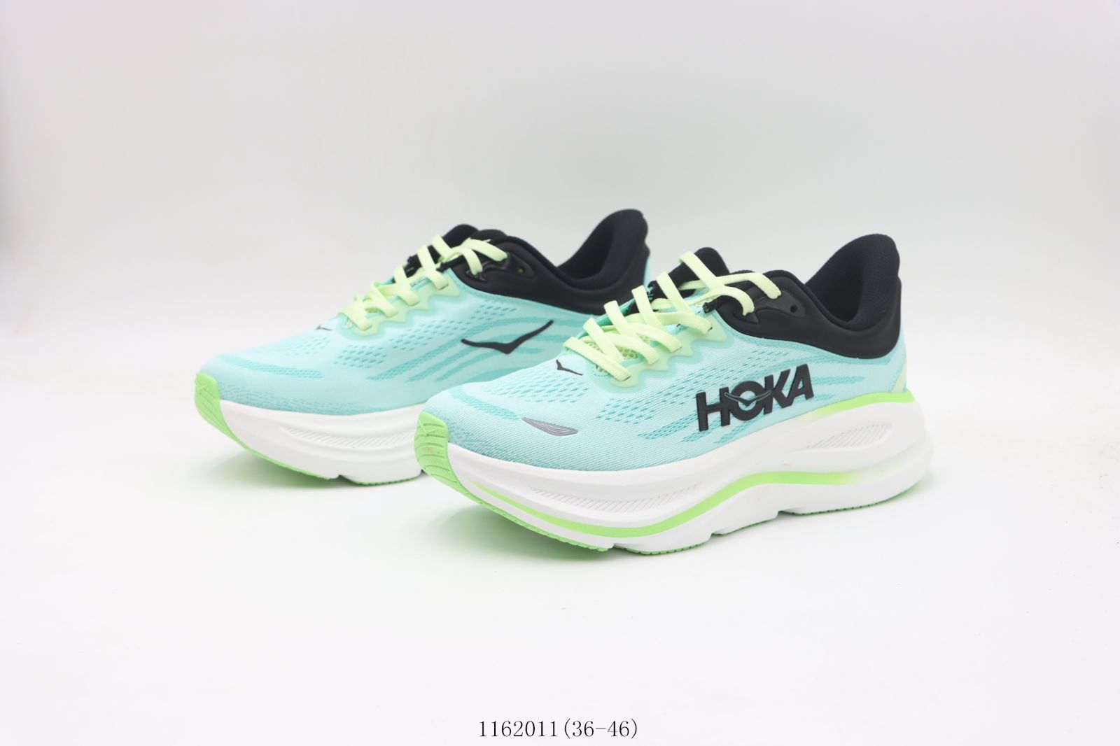 【今日特価】HOKA ONE ONE ランニングシューズ ブルーブラック 1162011