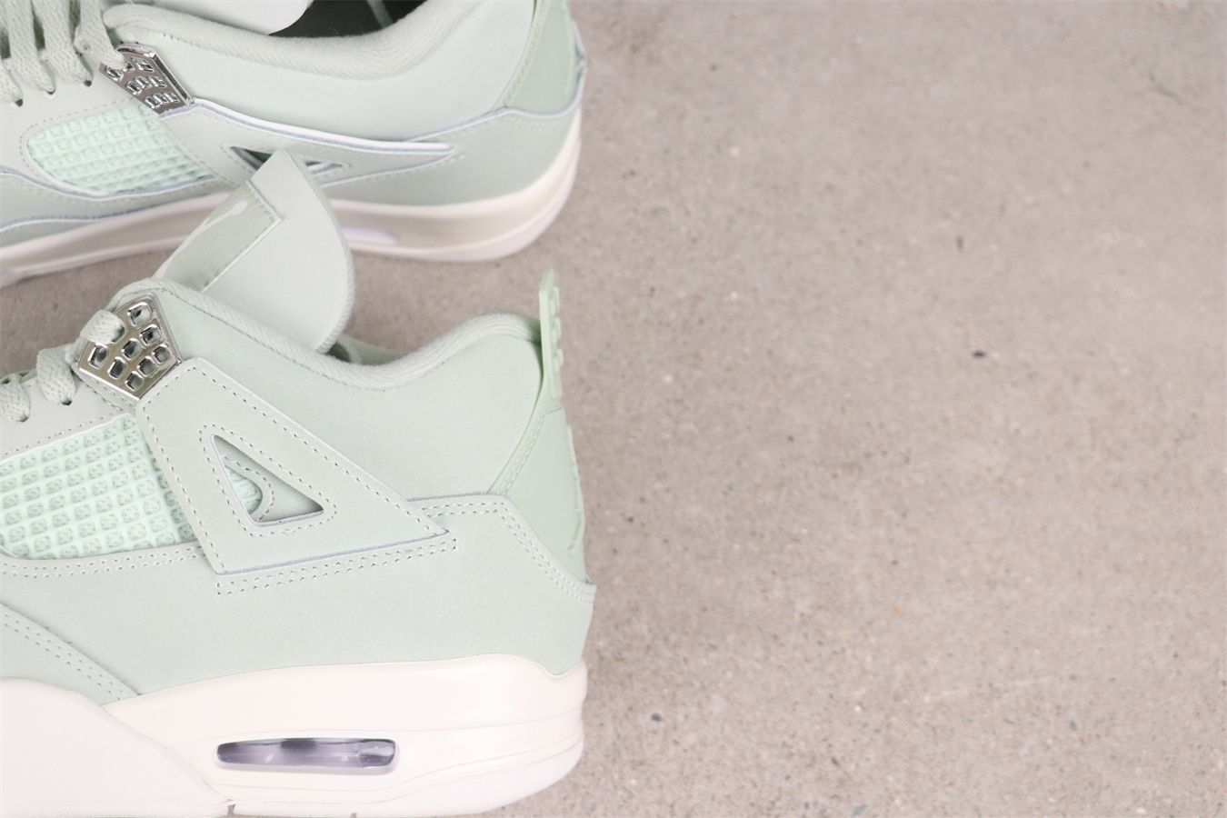 【今日特価】Air Jordan 4 HV0823-003 エアジョーダン 4 シーフォームグリーン