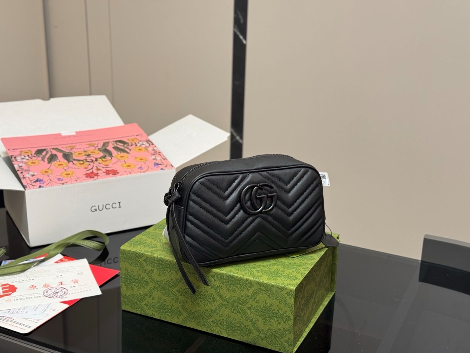 【今日特価】Gucci GG Marmont Camera Bag - グッチ GG マルモン カメラバッグ 13,300円
