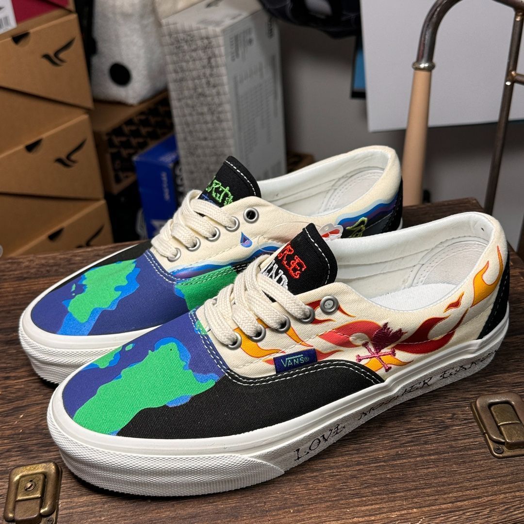【今日特価】Vans Love Mother Earth スニーカー！送料無料！在庫限定のお得な価格です！