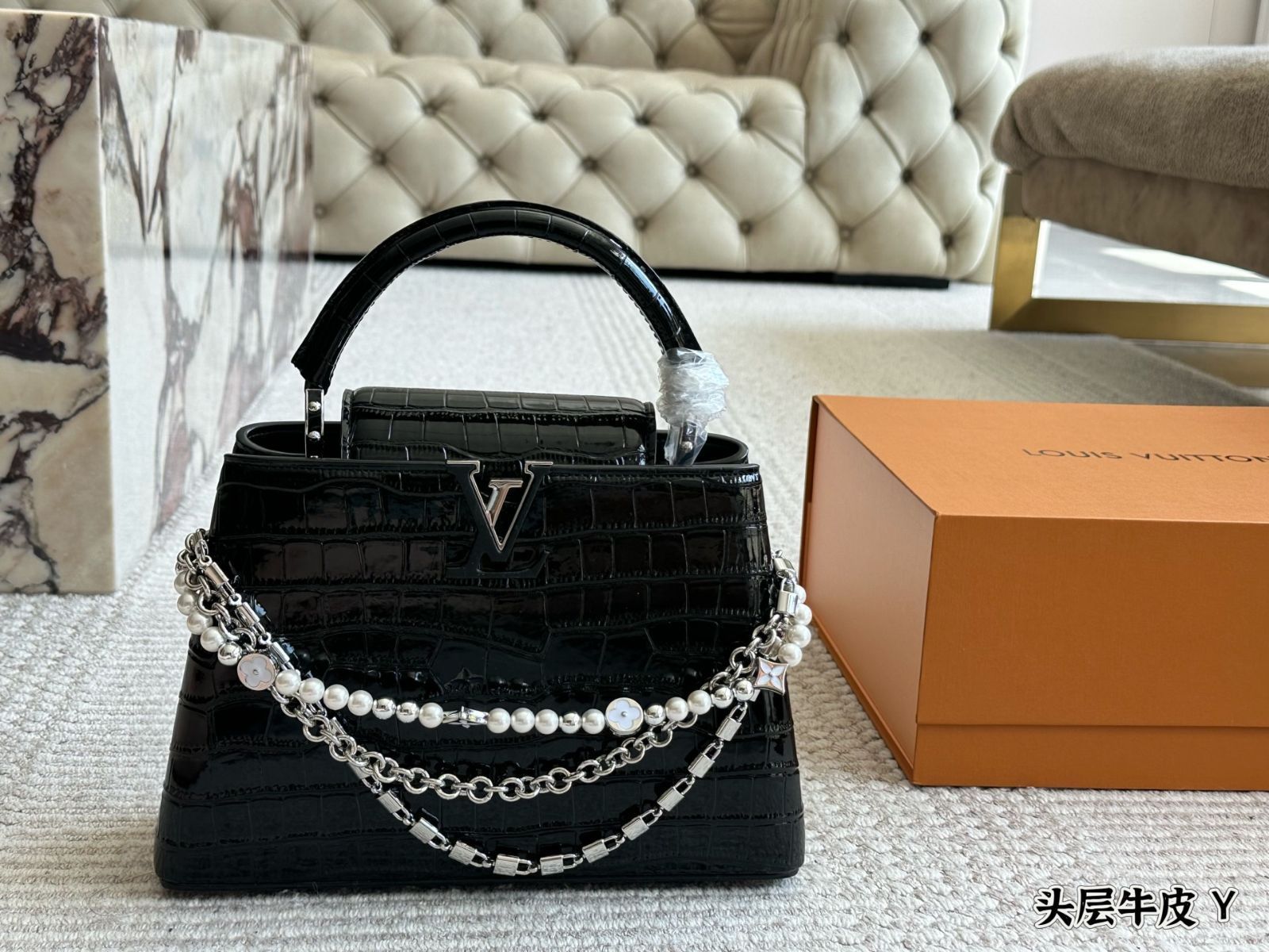 【今日特価】Louis Vuitton Capucines Bag カプシーヌ バッグ