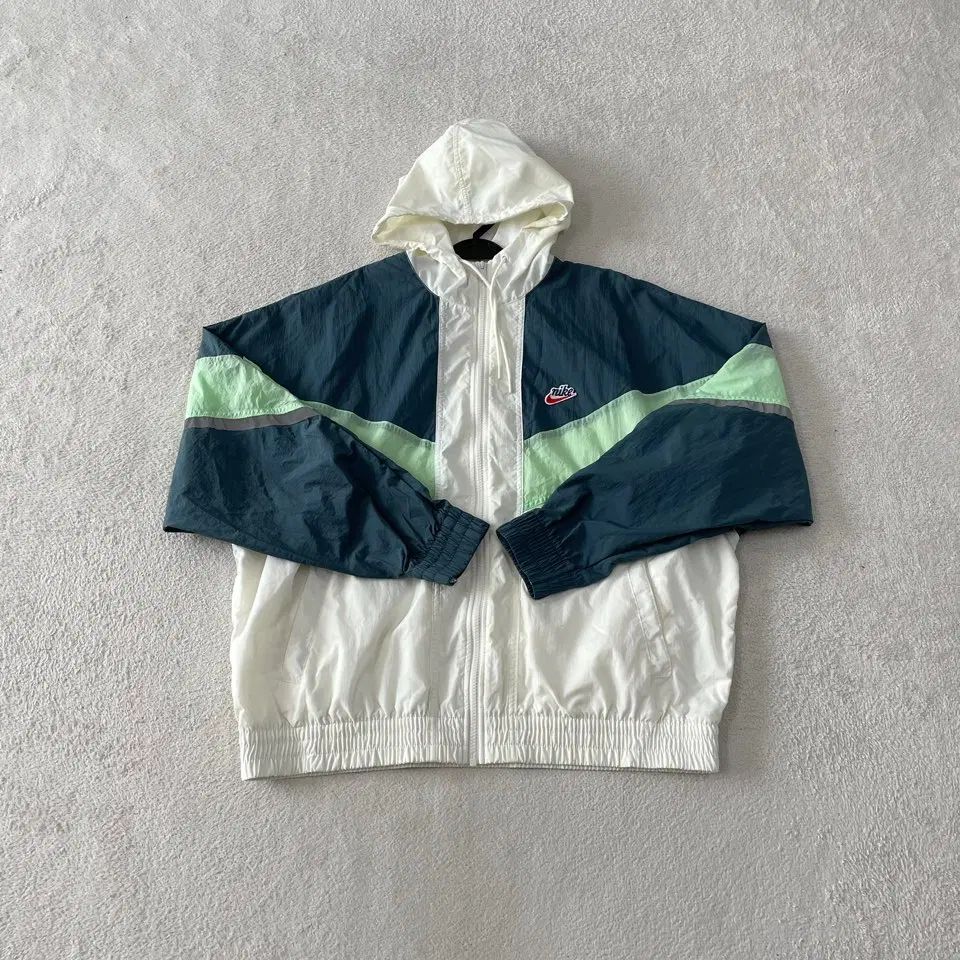 ご依頼品 八重咲きヘメロカリス レモンクリーム 苗 掘り起こし遅延了承済み