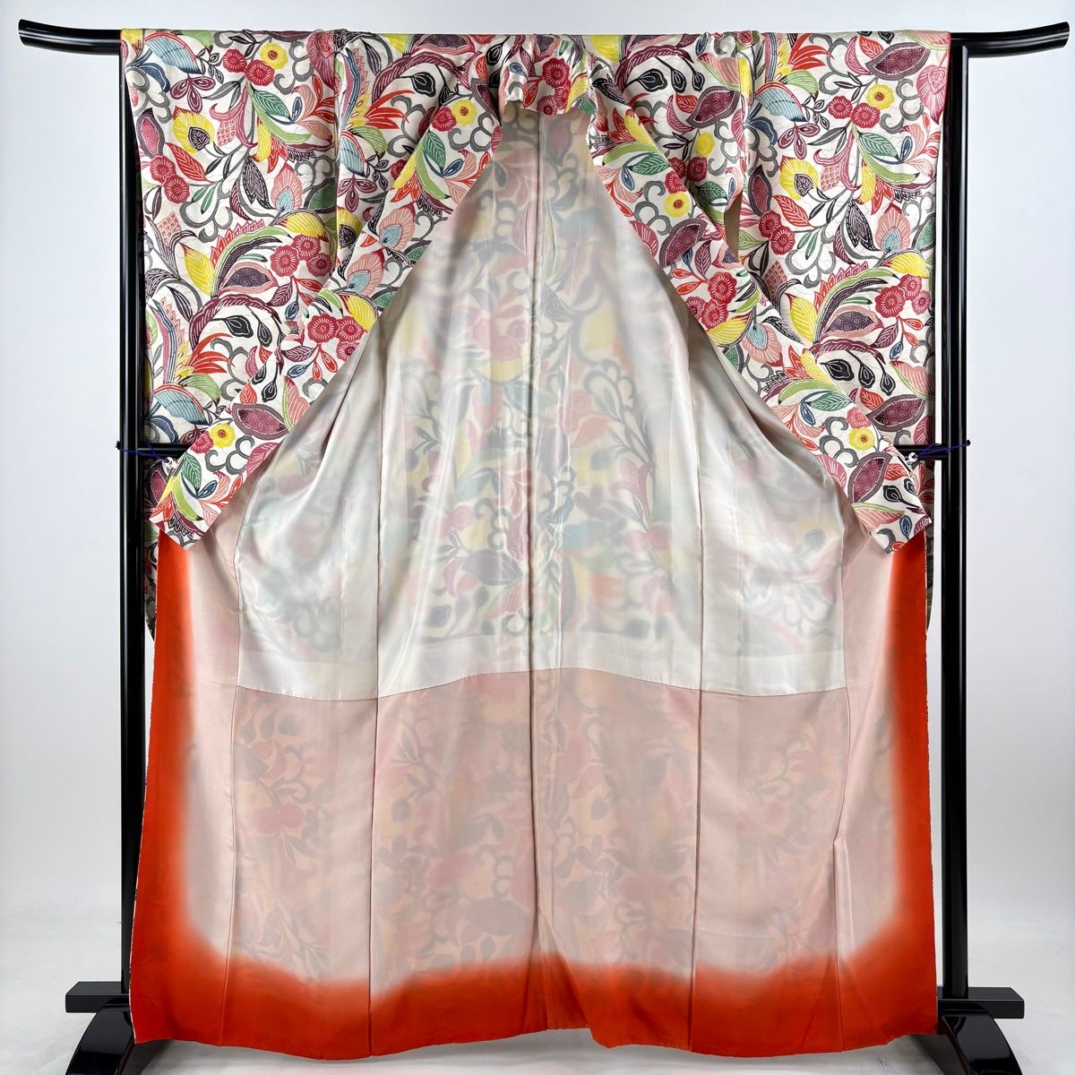 振袖 身丈166cm 裄丈65.5cm M 袷 花唐草 地紋 クリーム 正絹 名品 【中古】