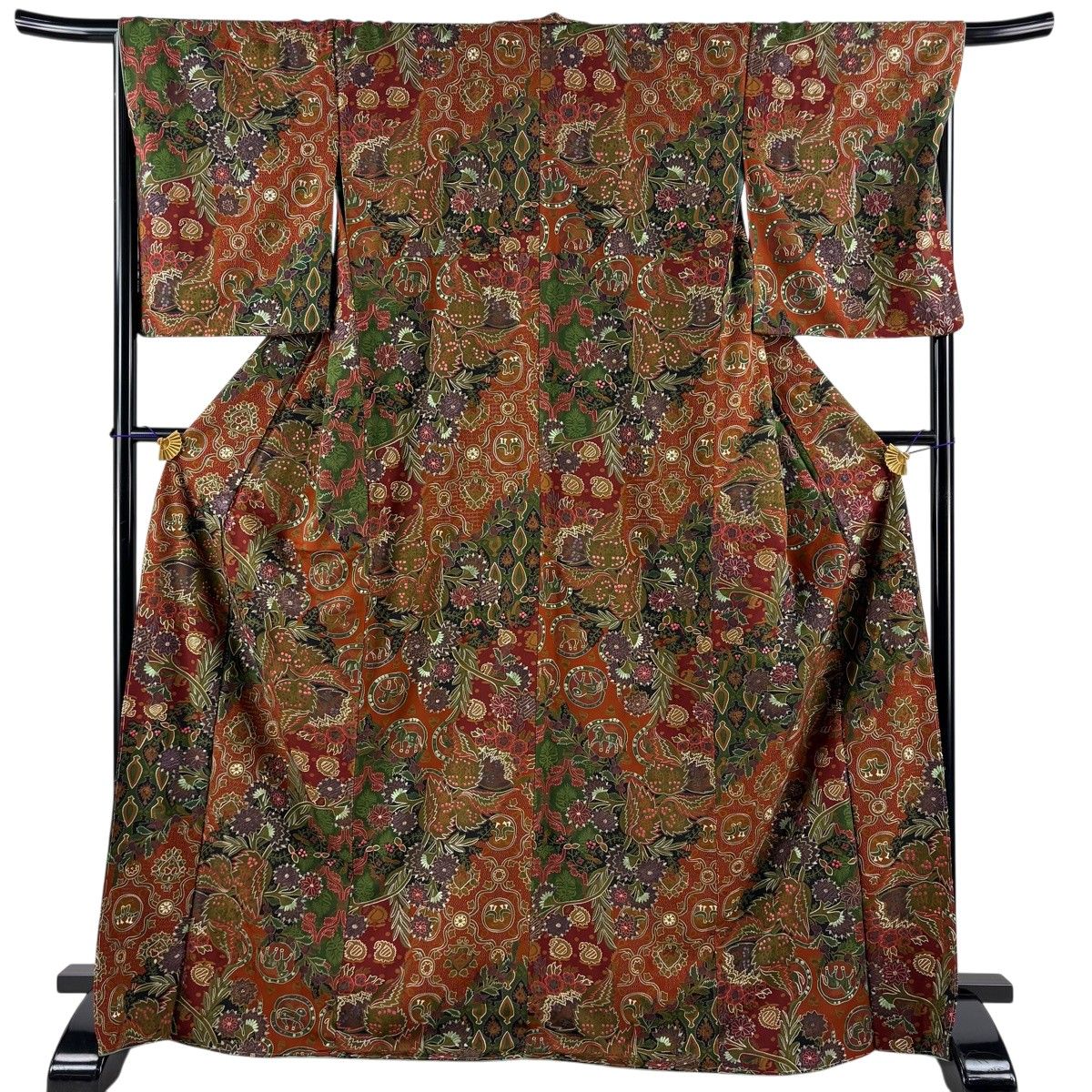 【美品】 小紋 身丈170cm 裄丈67.5cm L 袷 花唐草 動物 刺繍 赤茶 正絹 名品 【中古】