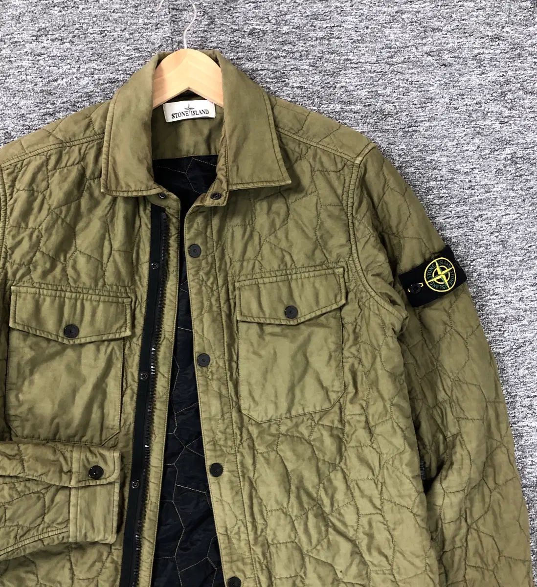 STONE ISLAND ストーンアイランド 正規品 オーバーサイズシャツ ジオメトリック 軽量 パデッド ジャケット