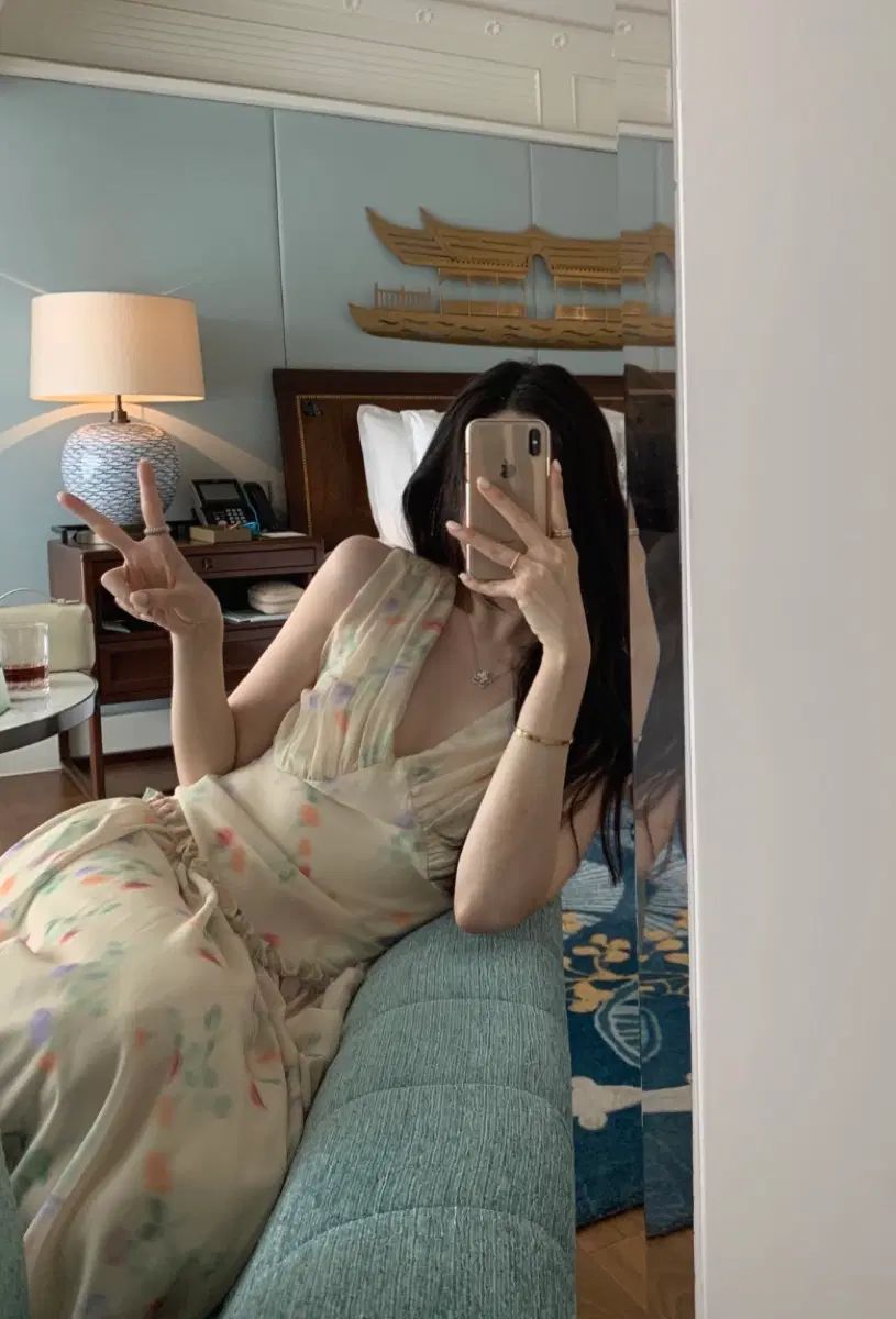 新品) AUBEZEST Blush Garden Dress