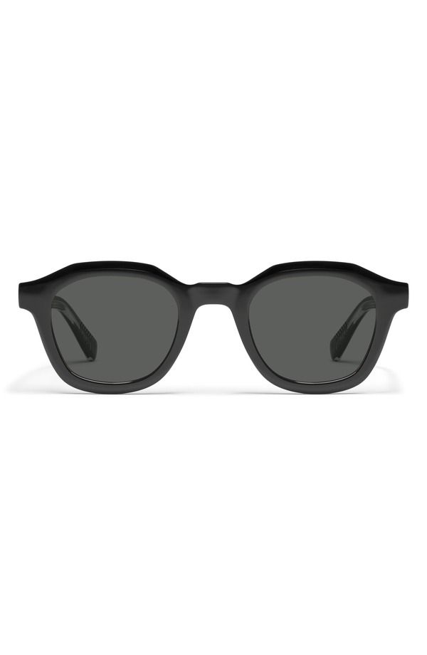 クエイ メンズ アクセサリー サングラス・アイウェア QUAY Roll Film 47mm Small Polarized Square Sunglasses BLACK SMOKE POLARIZ