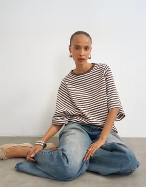 トップショップ レディース トップス Tシャツ Topshop striped batwing sleeve tshirt in chocolate チョコレート 9,610円