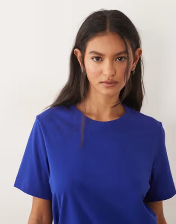 アルケット レディース トップス Tシャツ ARKET short sleeve Tshirt in bright BLUE ブルー