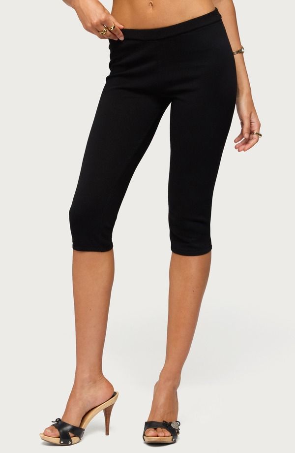 アディクテッド レディース ボトムス レギンス パンツ キャップ ニット EDIKTED Vanessa Knit Capri Pants BLACK ブラック