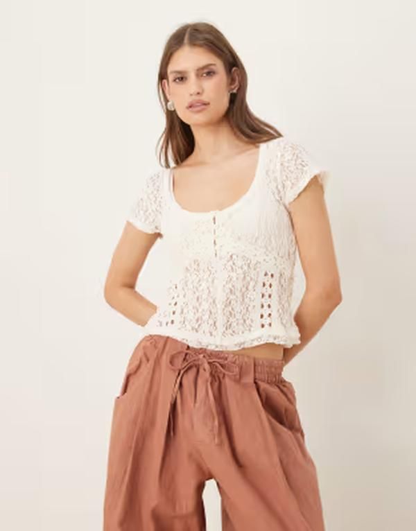 フリーピープル レディース トップス シャツ レース Free People short sleeve lace top in whisper WHITE ホワイト 12,236円
