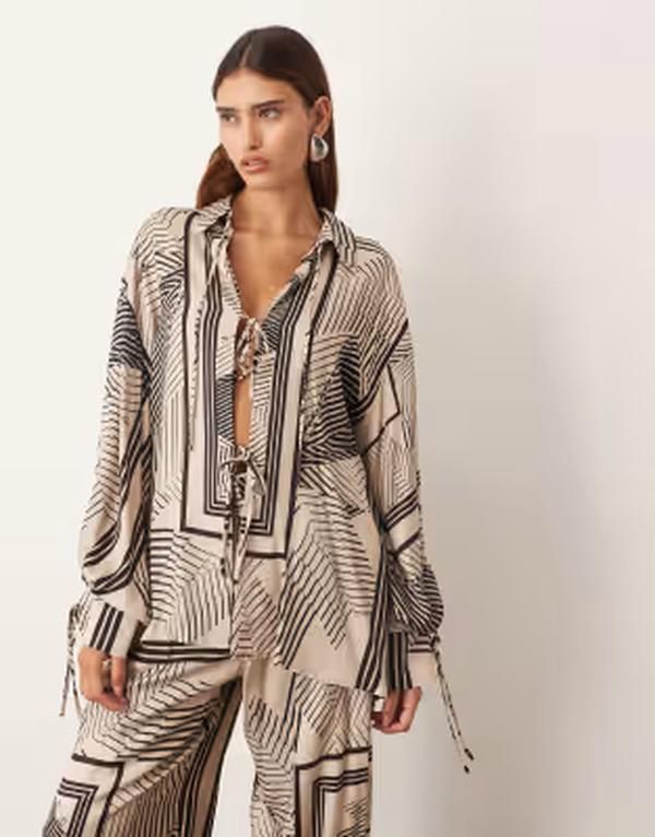 アレンジ レディース トップス シャツ プリント ARRANGE tie front shirt in scarf print part of a set Scarf print 27,820円