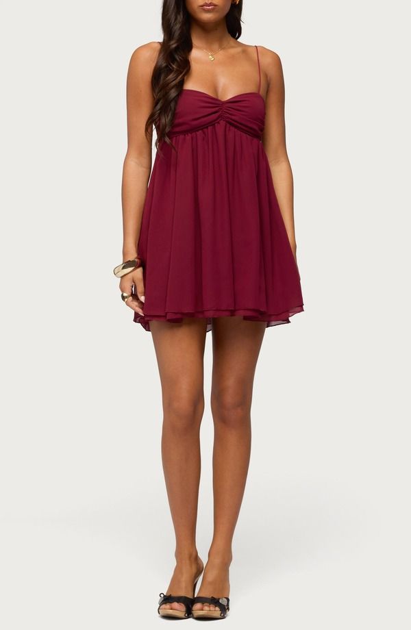 アディクテッド レディース トップス ワンピース シフォン ミニ EDIKTED Ariellah Chiffon Babydoll Minidress BURGUNDY バーガンディ