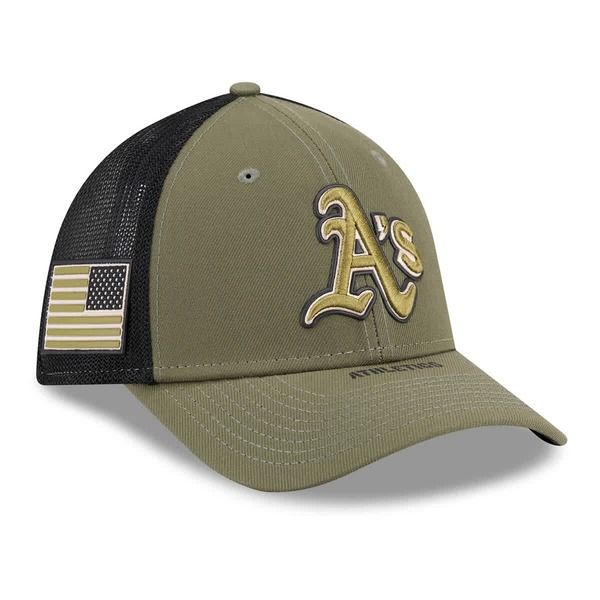 ニューエラ メンズ アクセサリー 帽子 Mens New Era Olive Athletics 2026 Armed Forces Day 39THIRTY MCrown Flex Hat Oliv