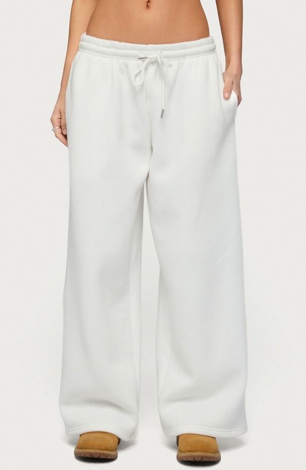 アディクテッド レディース ボトムス カジュアルパンツ ワイドレッグ ローライズ スウェットパンツ EDIKTED Kamari Low Rise Wide Leg Sweatpants WHITE 12,226円