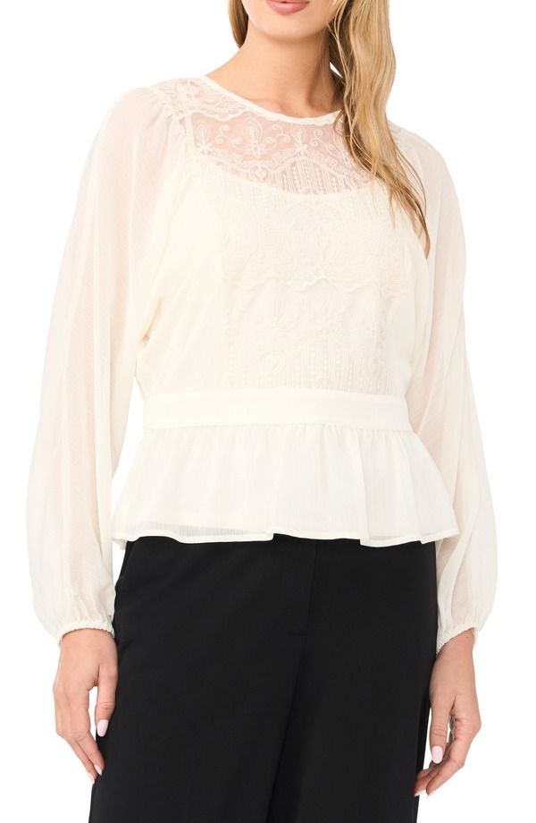 ヴィンスカムート レディース トップス シャツ メッシュ 刺繍 Vince Camuto Embroide red Mesh Yoke Peplum Top TOASTED IVORY アイボリー