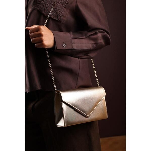ホエアズザットフロム レディース バッグ トール Wheres That From Wheres Metalliclutch Bag With Flap Closure Gold ゴールド
