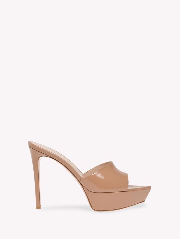 ジャンヴィト ロッシ レディース シューズ スニーカー Gianvito Rossi Dasha Mules Women Pink Nappa ピンク 151,900円