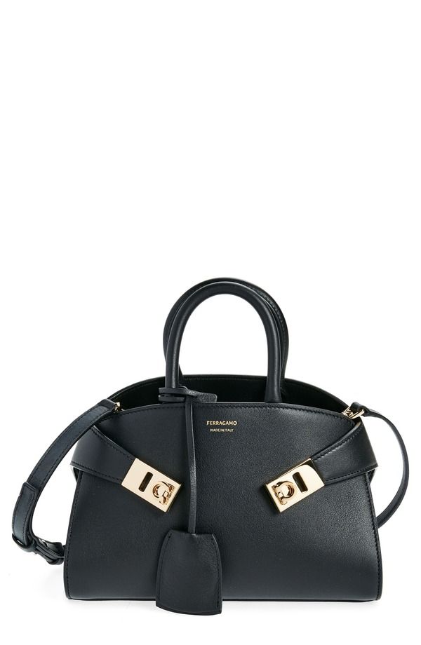 フェラガモ レディース バッグ レザー FERRAGAMO Hug Soft Leather Crossbody Bag BLACK ブラック