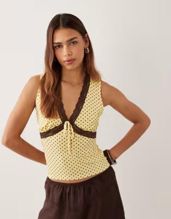 ミスセルフフリッジ レディース トップス シャツ レーストリム ドット レース Misselfridge lace trim tank top with bow in yellow polka dot 13,244円