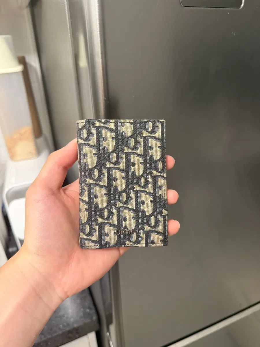 ディオール オブリーク オーガナイザー 36,590円
