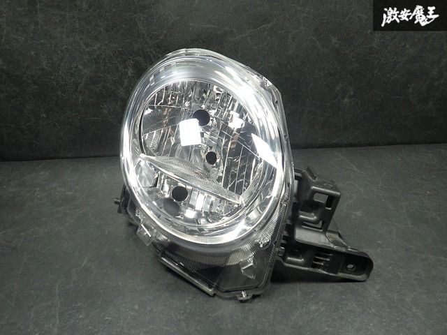 【保証付き 即発送！】ダイハツ 純正 LA250S LA260S キャスト ハロゲン ヘッドライト ヘッドランプ 右 KOITO 100-69021