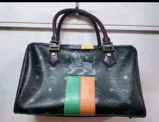 MCM バッグ ショルダーバッグ