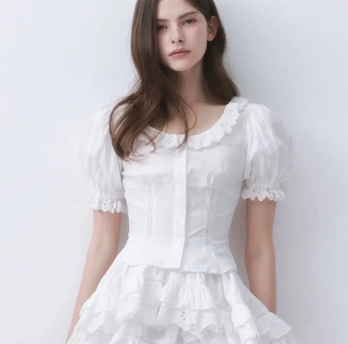 新品 THEtIS エンジェル レース ブラウス 白 m