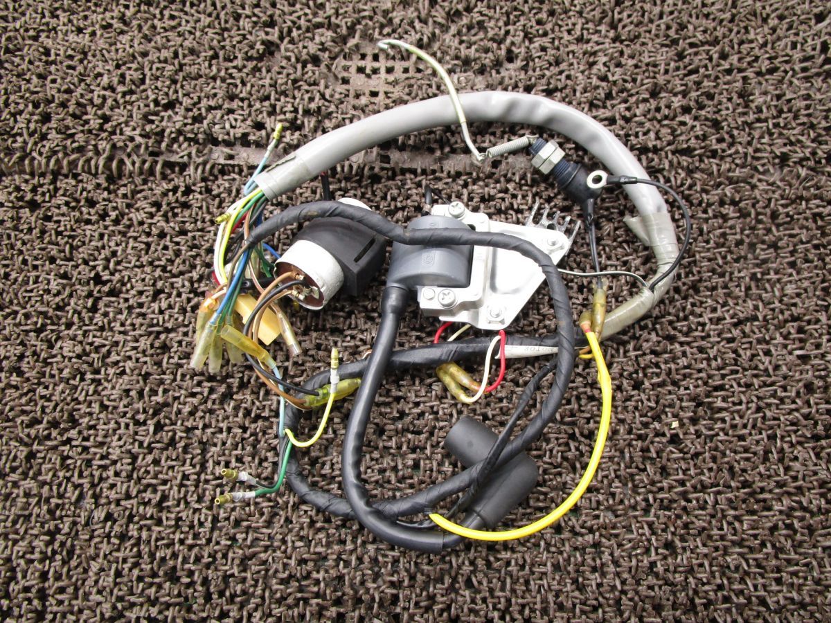 TY50 メインハーネス イグニッションコイル △C583！354 ヤマハ プラグキャップ 【 354 】 キャブ車 6V 9,956円