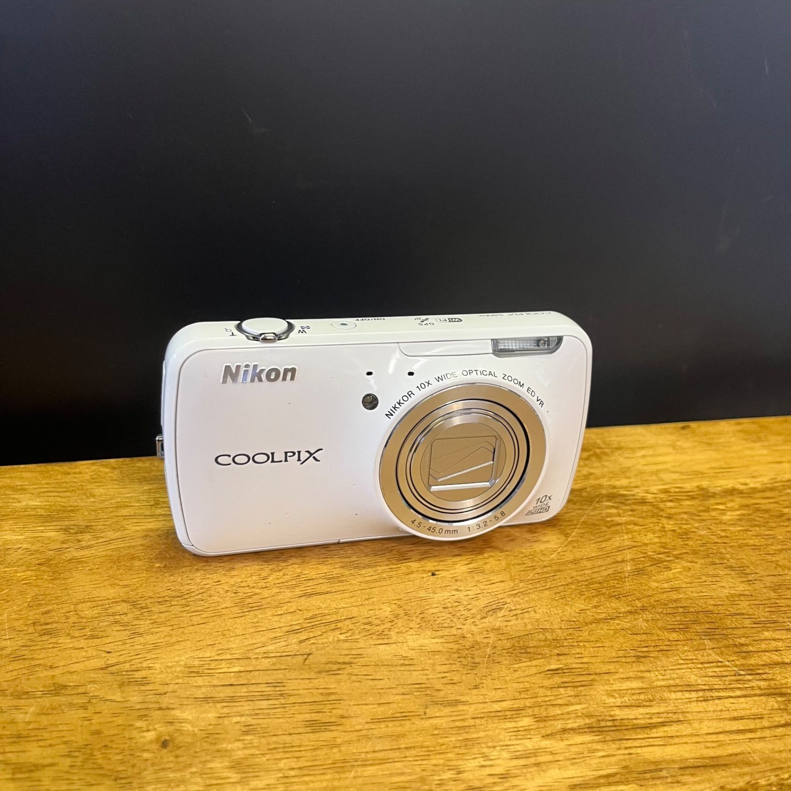 NIKON coolpix s800c ホワイト Android搭載