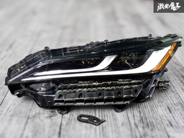 レンズ割れなし ☆即発送☆ トヨタ純正 MXUA80 MXUH80 80系 ハリアー LED ヘッドライト ランプ 左 左側 助手席側 刻印 7H KOITO 48-233