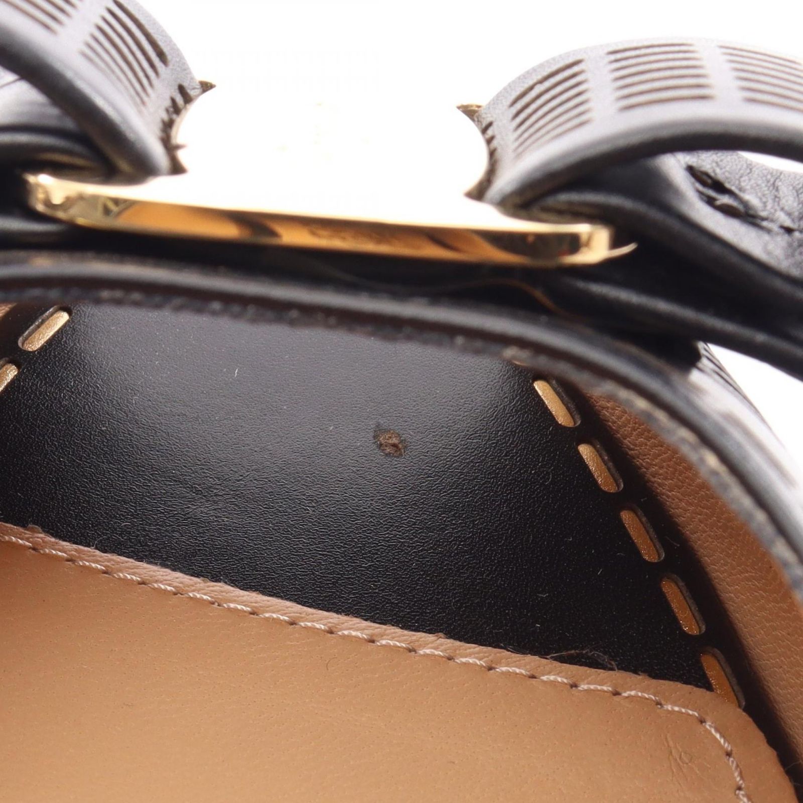 Salvatore Ferragamo サルヴァトーレフェラガモ ヴァラリボン オープントゥ パンプス Salvatore Ferragamo サルヴァトーレフェラガモ ヴァラリボン オープントゥ パンプス