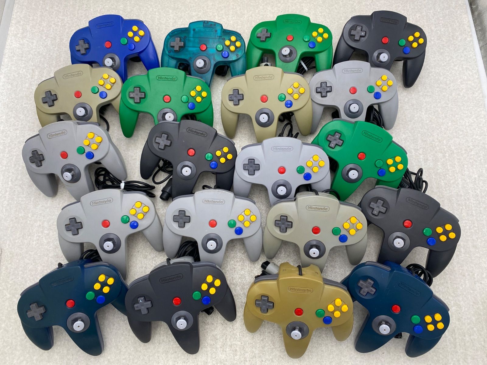 ニンテンドー64　コントローラー　ジャンク まとめ売り　20点