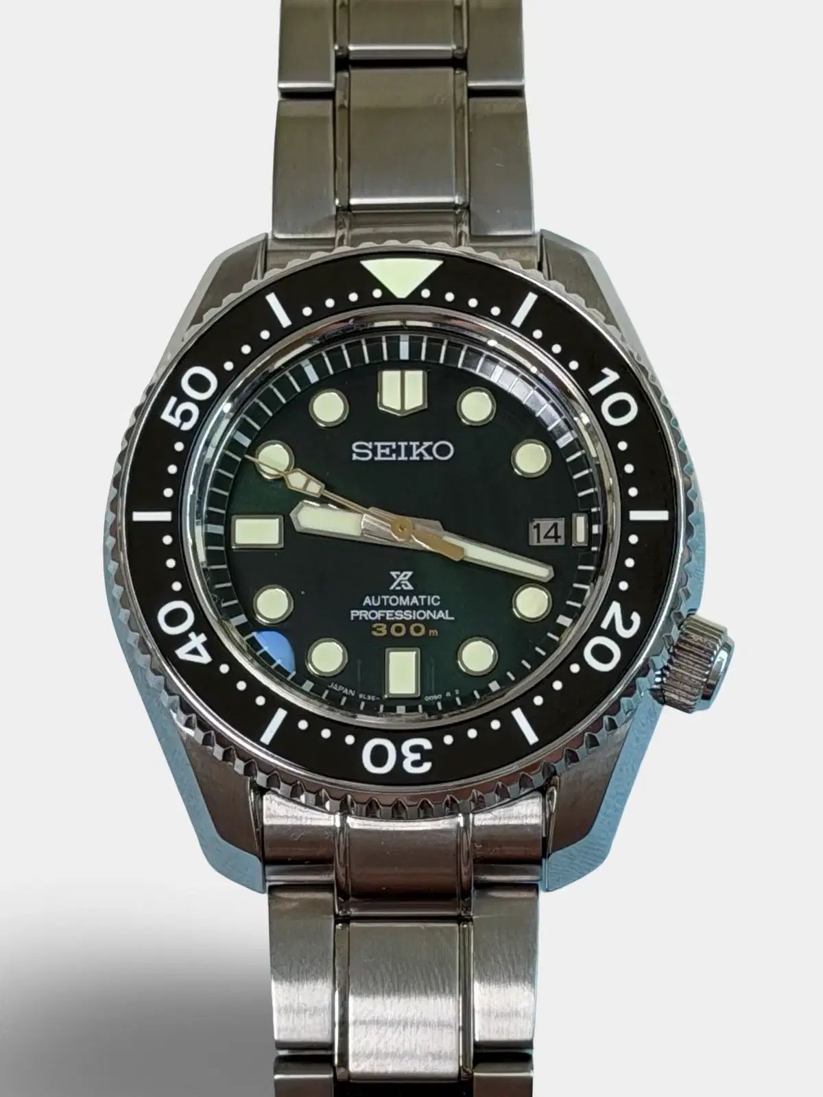 SEIKO 140周年 限定モデル マリンマスター SLA047J1 時計 出品 230,194円
