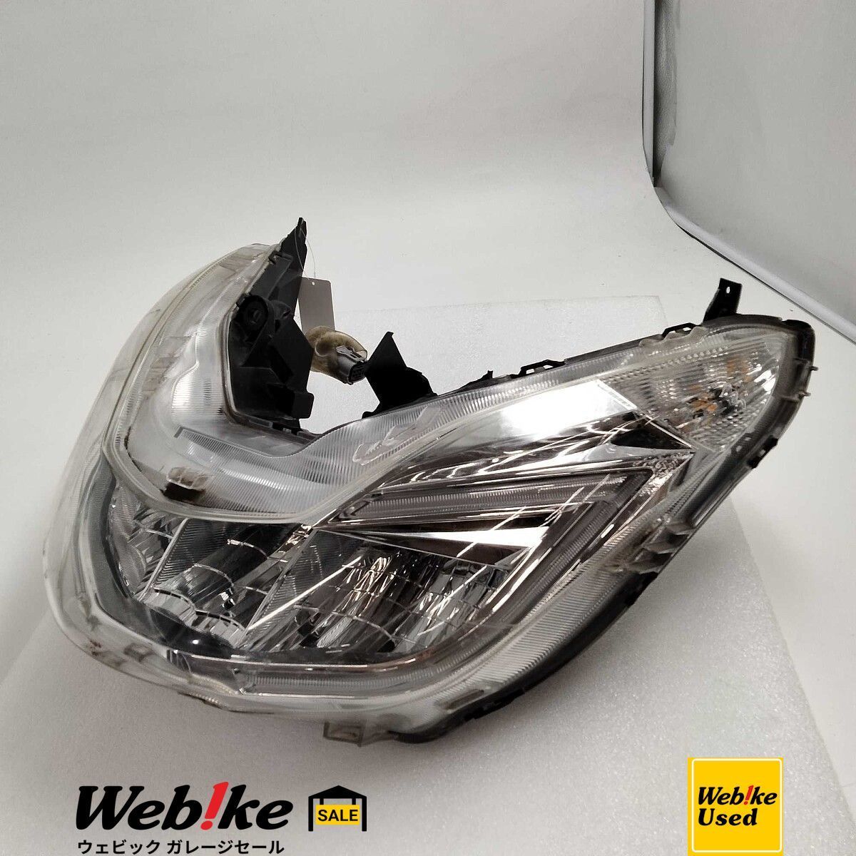 ホンダ純正中古パーツ PCX125 ヘッドライト 33100-K1Z-J11 RXBI33338