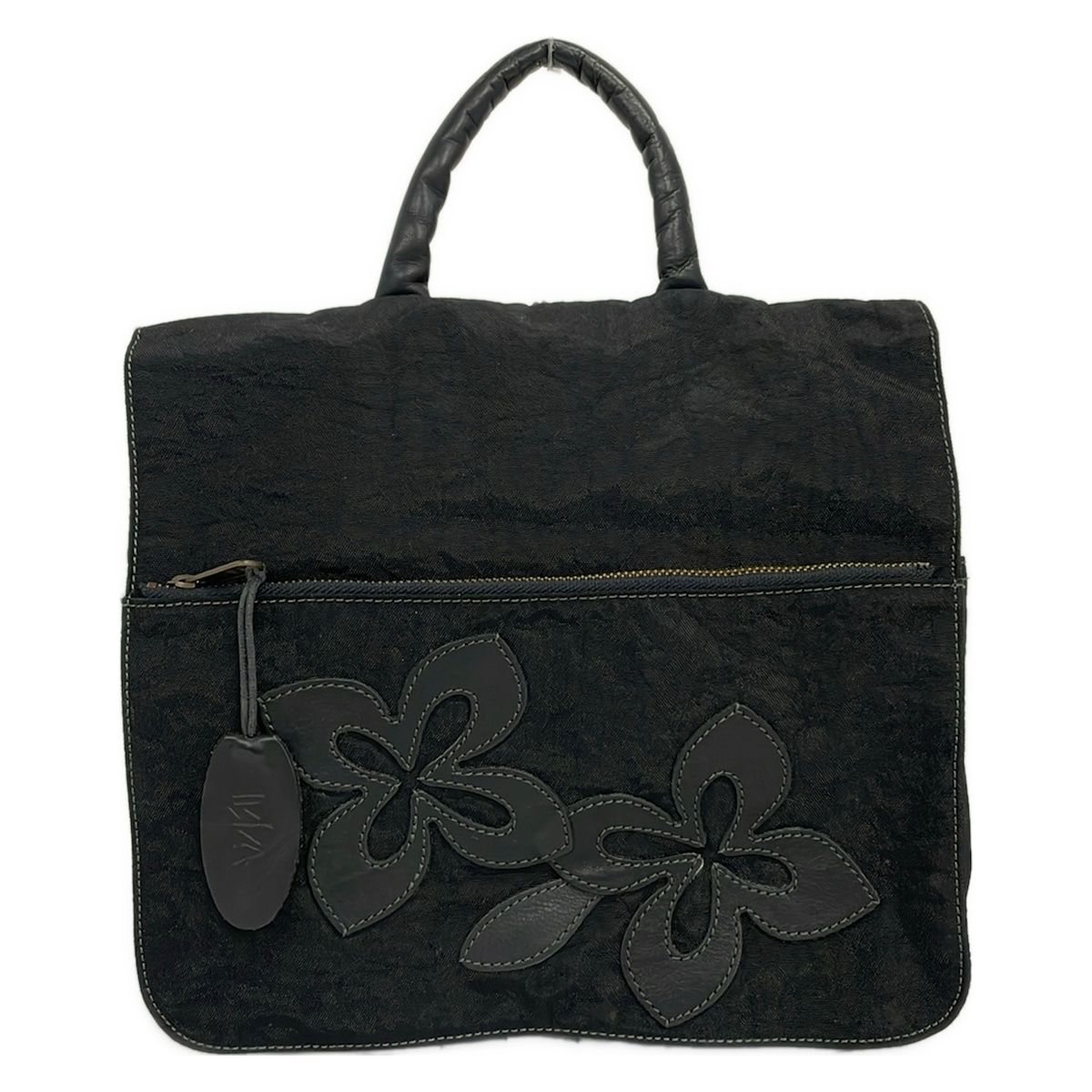 IBIZA(イビザ) リュックサック美品 - 黒 フラワー(花) レザー